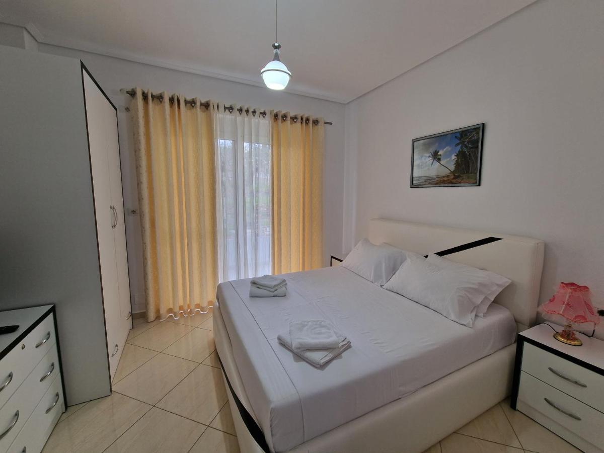 Apartments Margarita 卡萨米尔 外观 照片