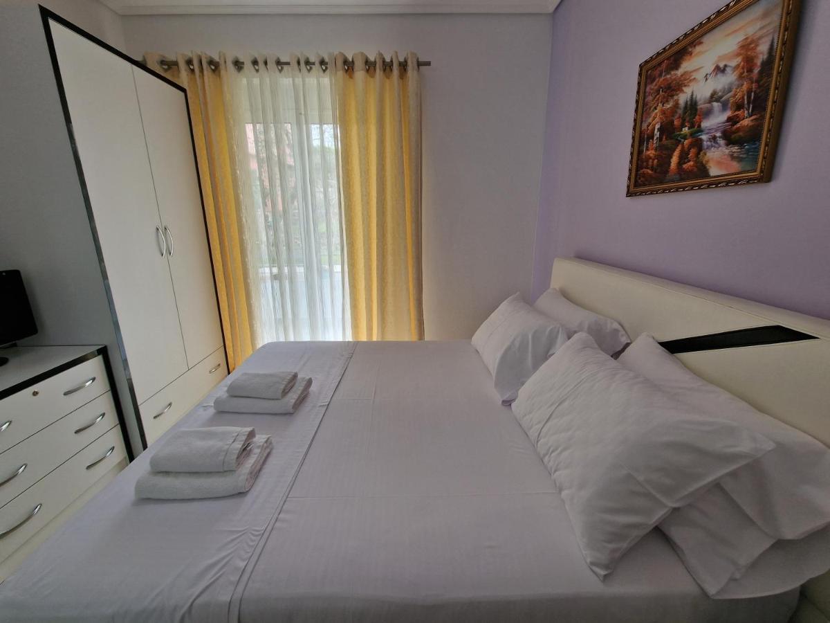 Apartments Margarita 卡萨米尔 外观 照片