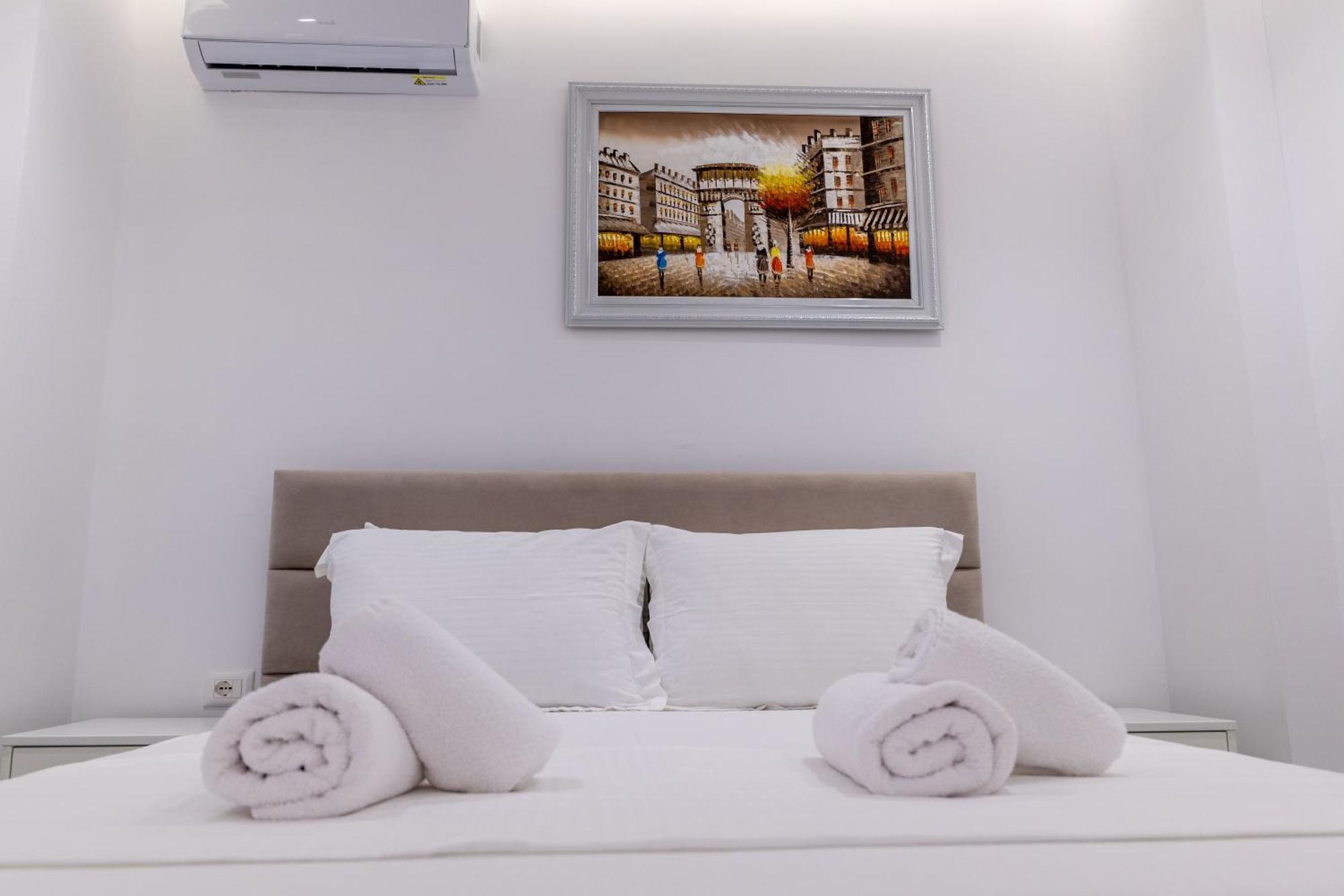 Apartments Margarita 卡萨米尔 外观 照片