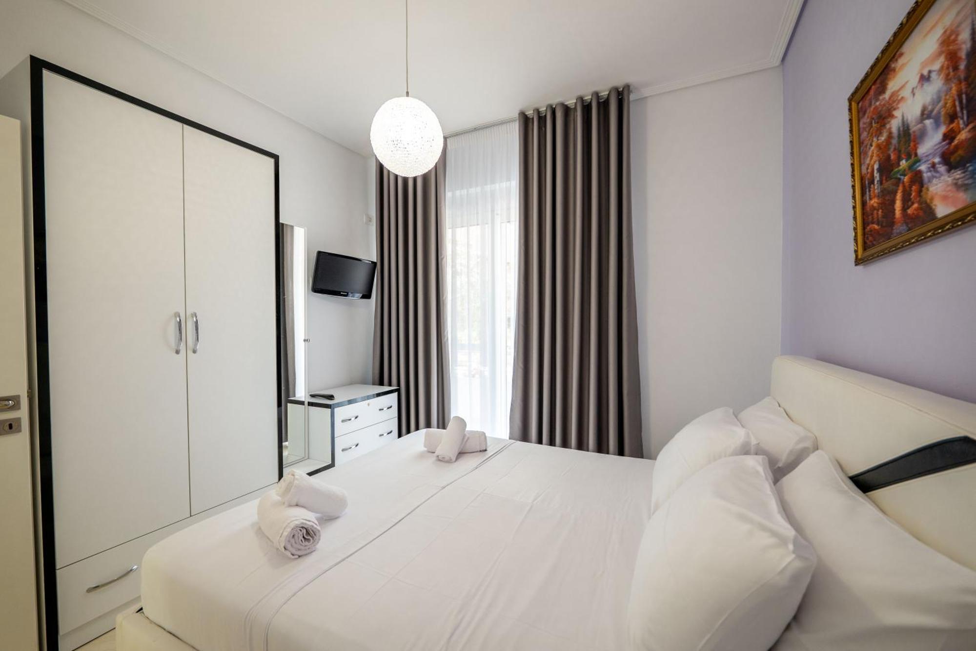 Apartments Margarita 卡萨米尔 外观 照片
