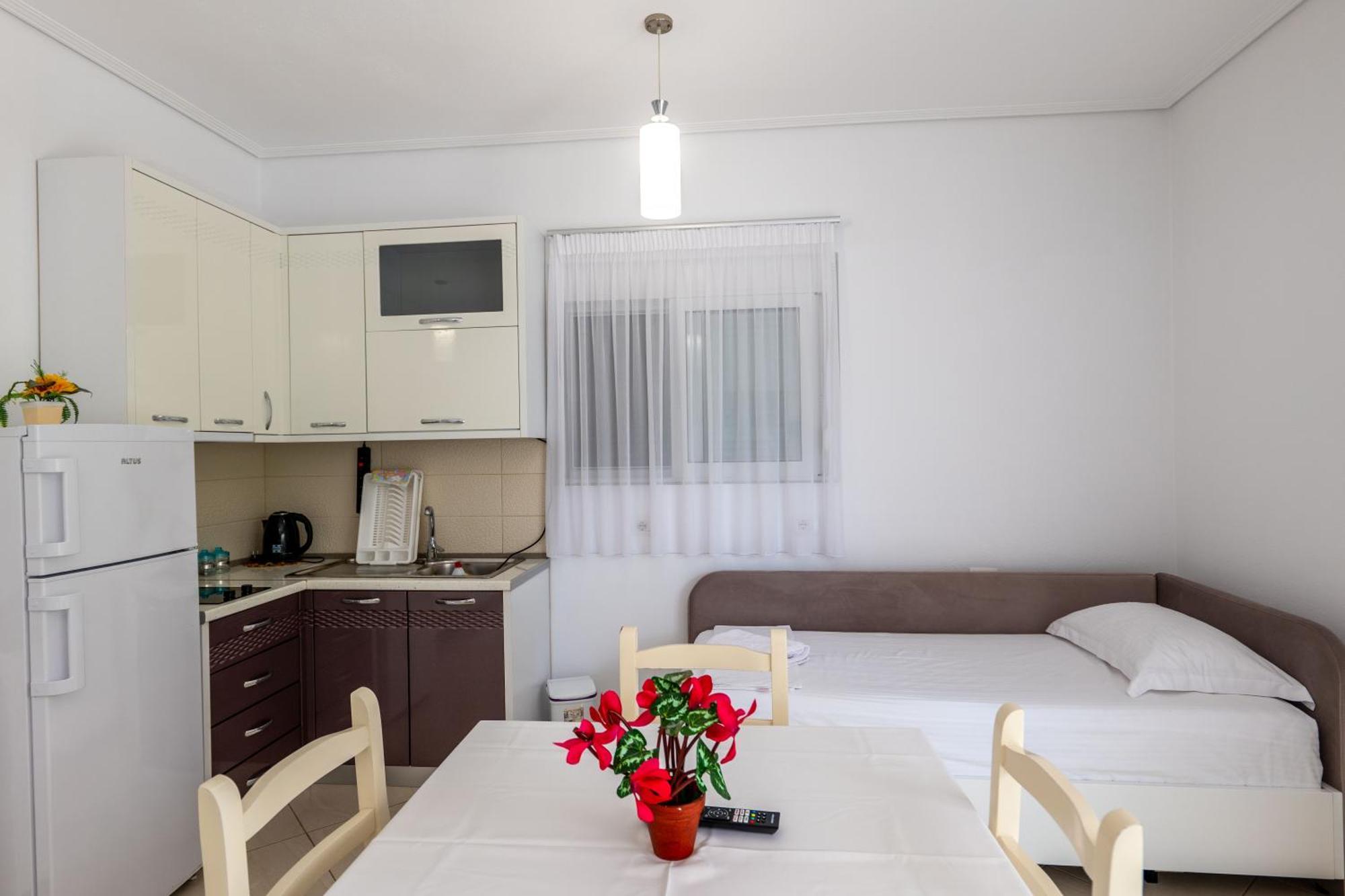 Apartments Margarita 卡萨米尔 外观 照片